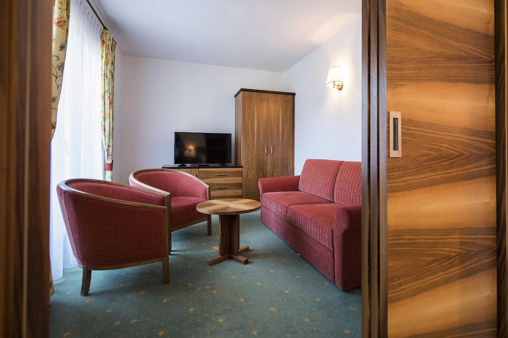 Hotel Cristallo Toblach Pokoj fotografie